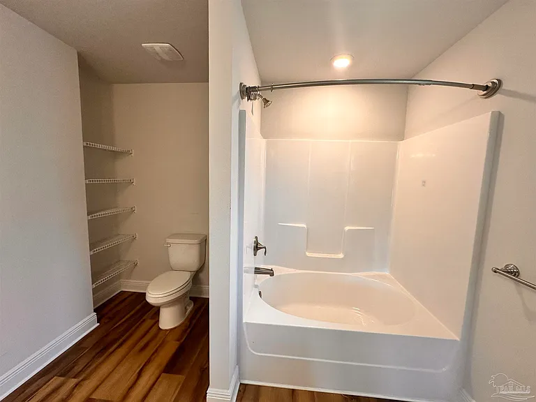 7034 Sonny Dr — Photo 12