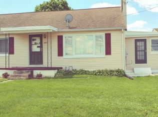 957 Centennial Ave, Hanover, PA 17331