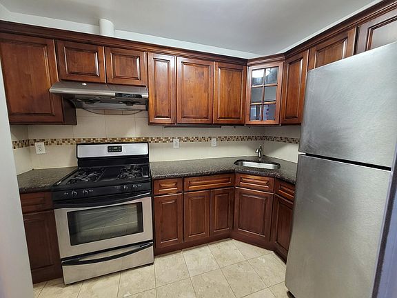 4th image of 42-44 147th St #1F