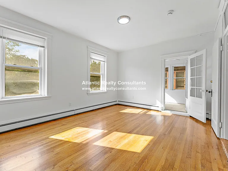 134 Pleasant St #3 — Photo 13