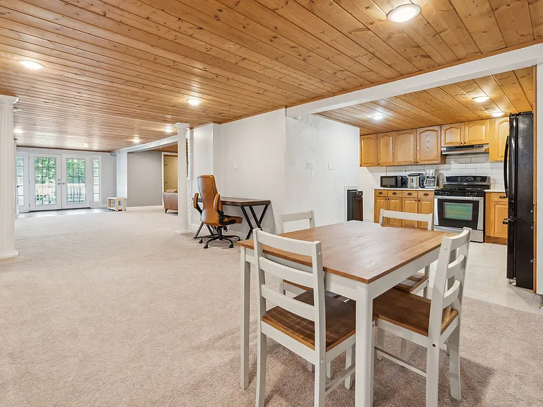 1641 Ritchie Hwy #A — Photo 8