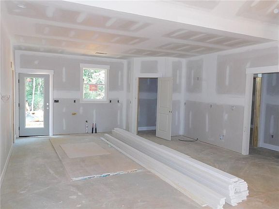 5th image of 51 Chester Rd