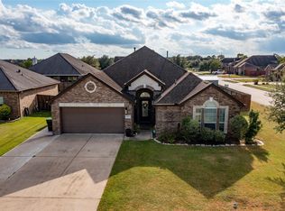 802 Sterling Ct, Bay City, TX 77414