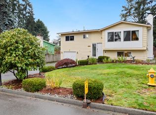 2433 199th Pl SW, Lynnwood, WA 98036