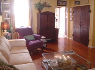 155 19th St, Union City, NJ 07087