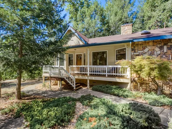 5587 Cold Springs Dr, Foresthill, CA 95631