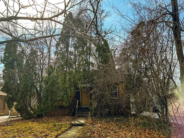 355 Duane St, Glen Ellyn, IL 60137