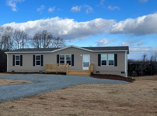 1603 Airport Rd, Moneta, VA 24121