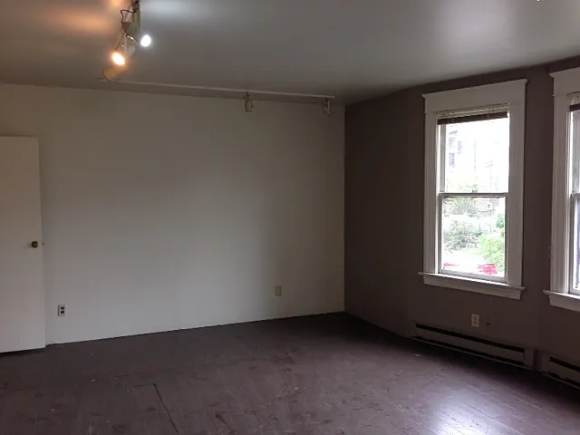 1122 E Denny Way #B — Photo 9