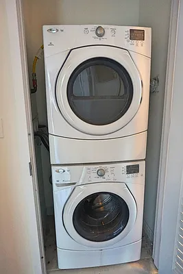 Rented by OOAKB&F INC | media 101