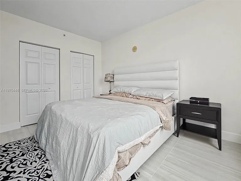 1755 E Hallandale Beach Blvd #2207E — Photo 19