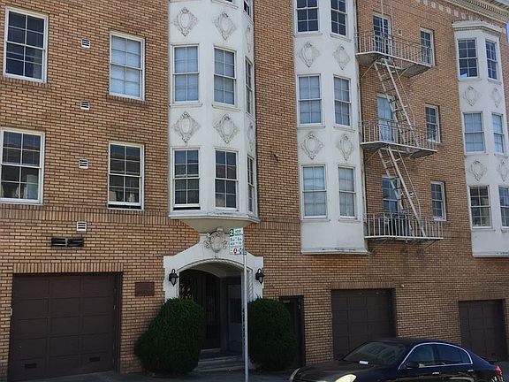 2nd image of 1101 Francisco St APT 305