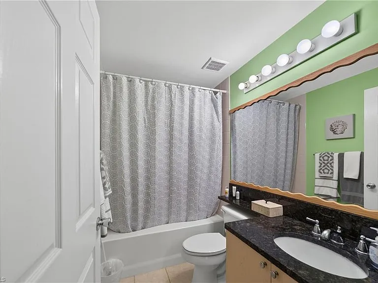 1105 Reserve Ct #206 — Photo 8