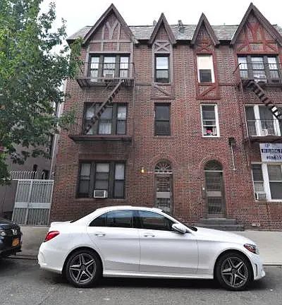 2nd image of 45-24 39th Pl #3