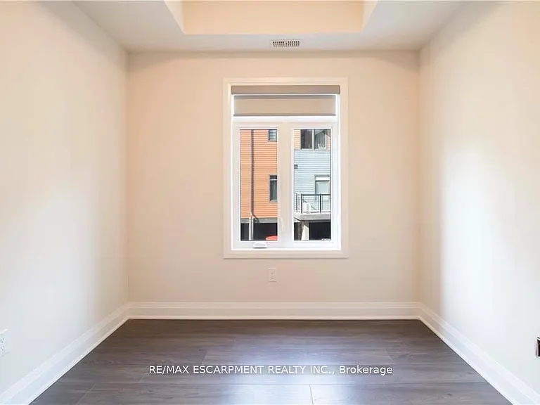 2 Willow St #44 — Photo 12