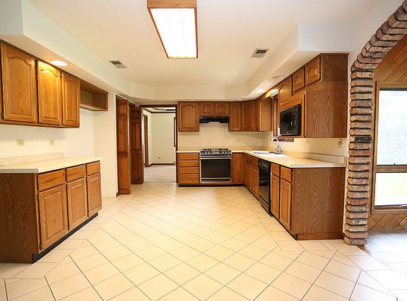 2nd image of 13746 Larkspur Dr