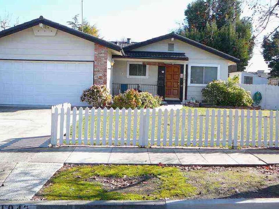 1st image of 1042 Craig Dr