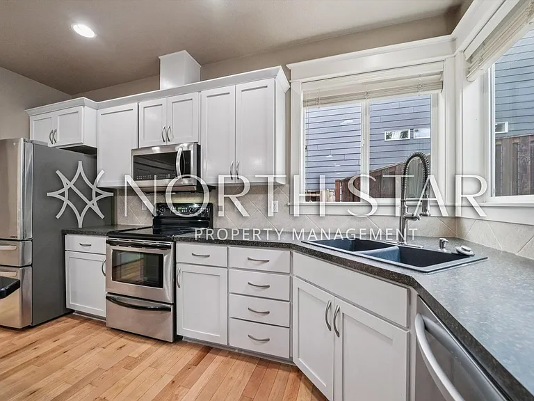 16550 Oaktree Ter — Photo 11
