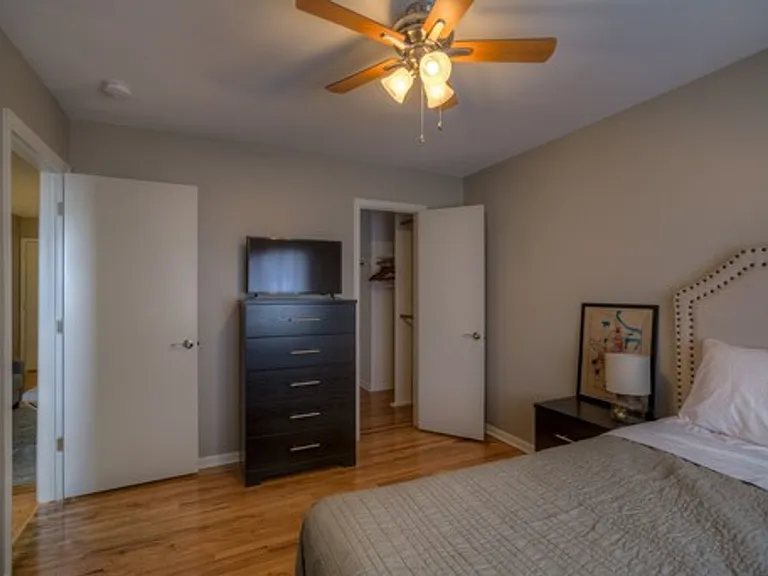 124 S 39th St #18 — Photo 11