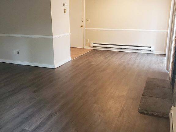 3rd image of 10335 SE 234th Pl APT F2