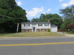 12110 Windbrook Dr, Clinton, MD 20735