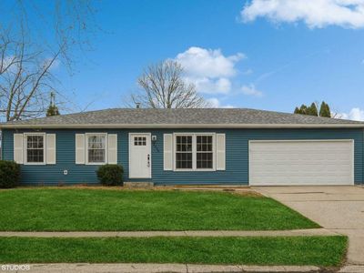 2304 Hollandale Dr, Valparaiso, IN, 46383