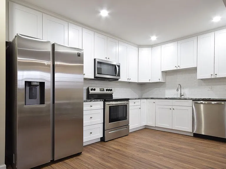 Downstairs kitchen