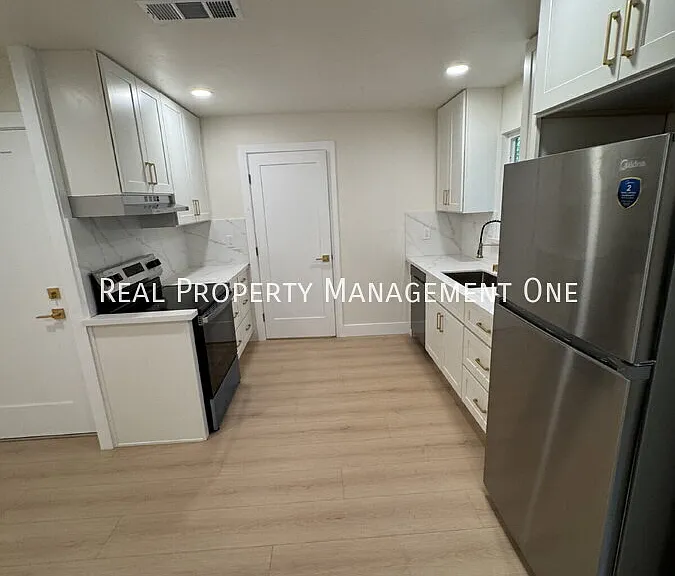 3818 Harbor St — Photo 7