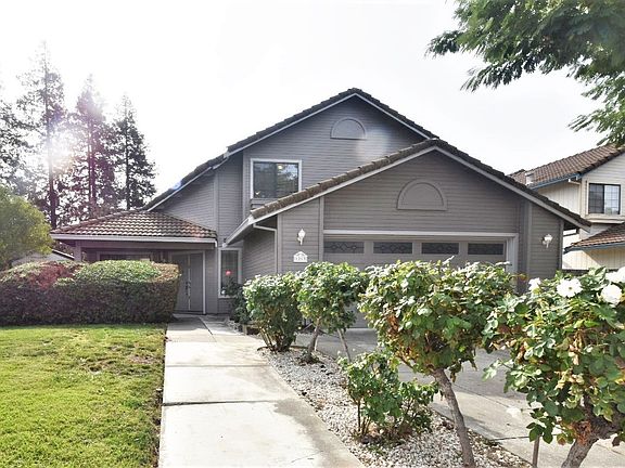 2nd image of 1213 Tanglewood Dr