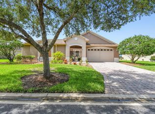 525 Genoa Dr, Kissimmee, FL 34759