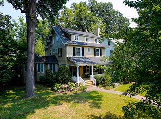15 Hesketh St, Chevy Chase, MD 20815