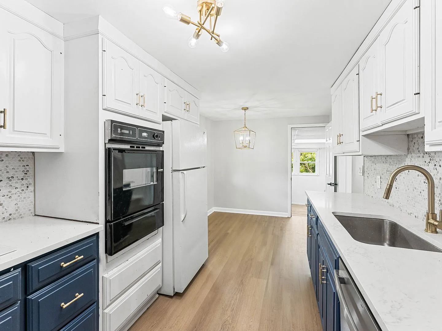 Charming 3-Bedroom Home with Spacious Living in Pemberton, NJ — Photo 3