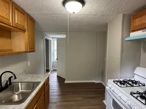 24 Dickerman St Floor 2, New Haven, CT 06511
