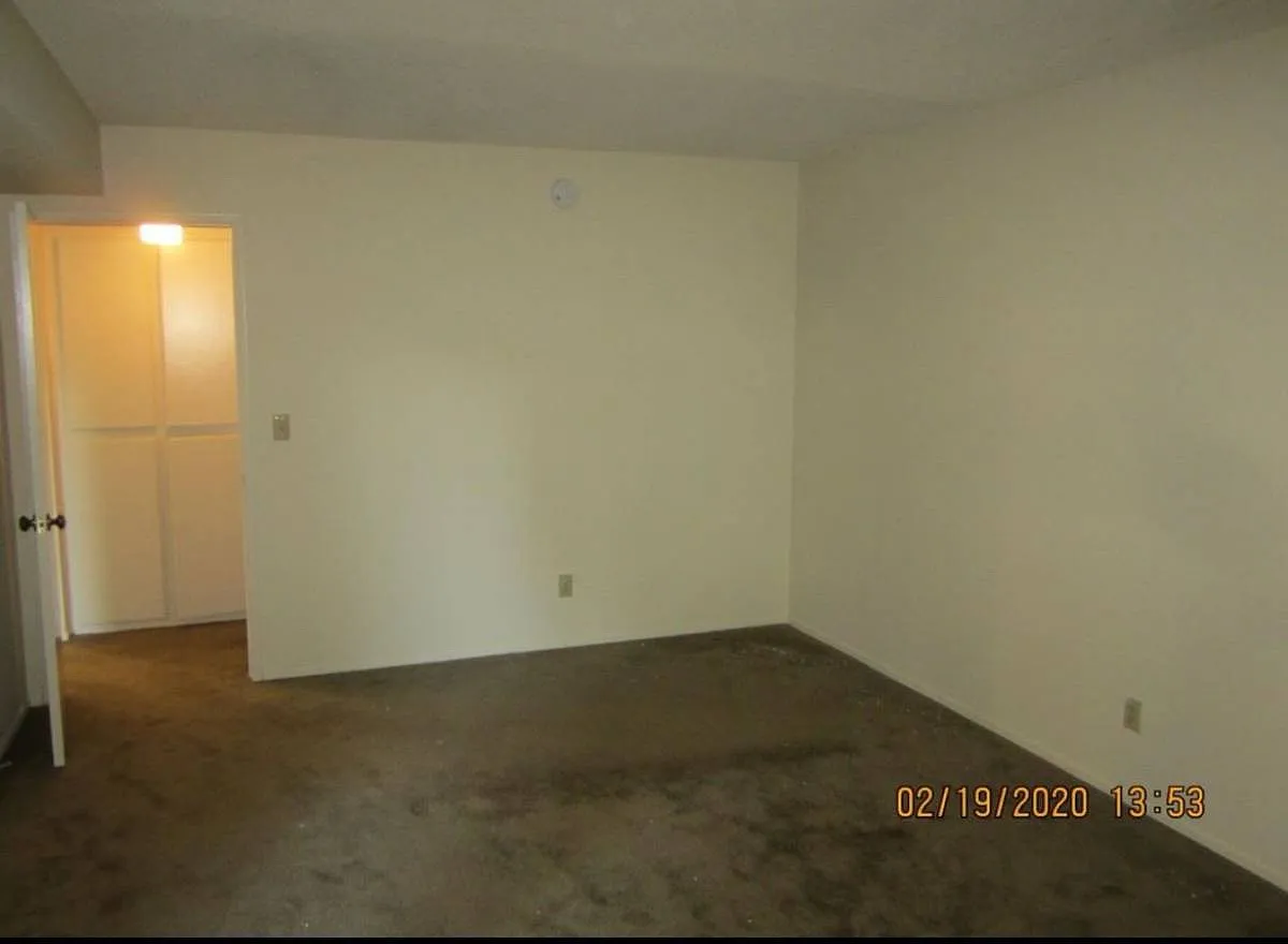 Moorpark St, Studio City — Photo 4