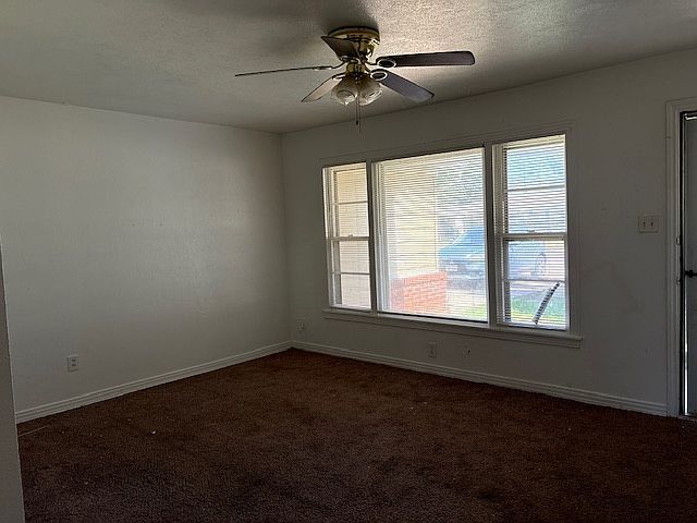 2nd image of 2513 38th St