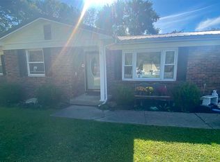 852 S Sunrise Ln, Connersville, IN
