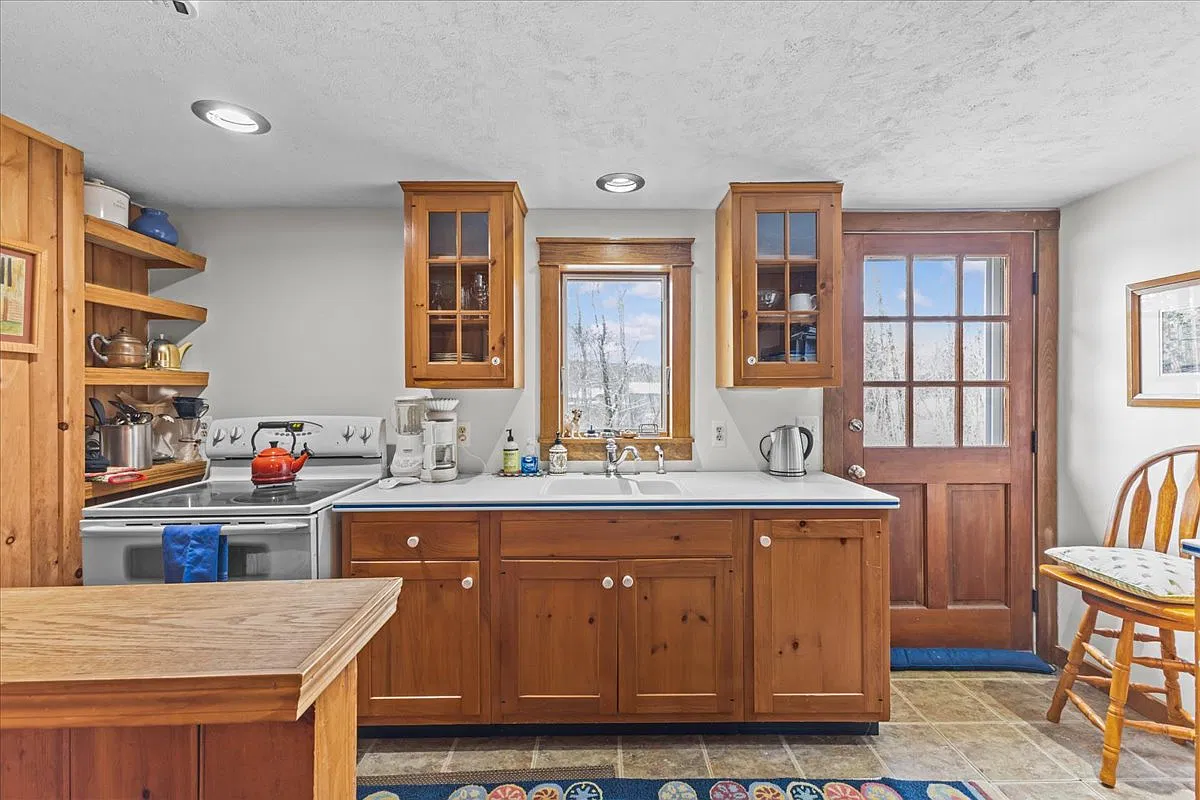 1 bed, 450 sqft, $2,200 — Photo 4