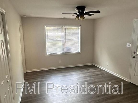 4th image of 325 Walnut St