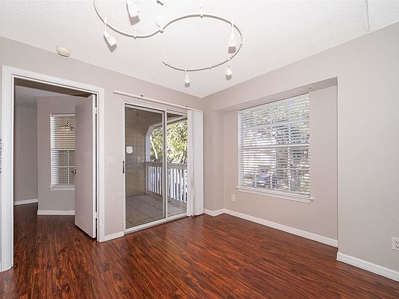 5th image of 1041 S Hiawassee Rd APT 3021