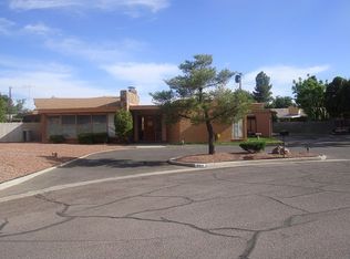 2014 Crescent Dr, Las Cruces, NM 88005