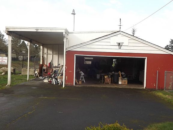 2nd image of 14118 2nd Avenue Ct E
