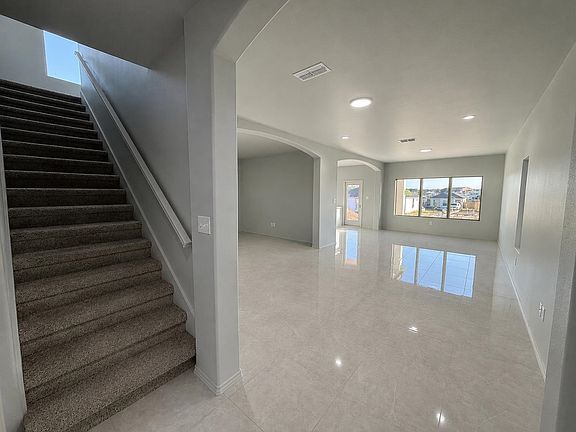 2nd image of 510 Concepcion Dr