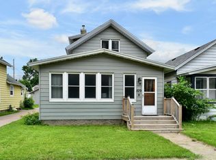 829 W 5th St, Winona, MN 55987