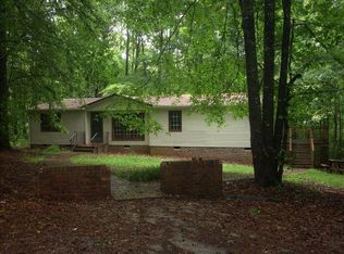 112 Country Acres Rd, Greenwood, SC 29646