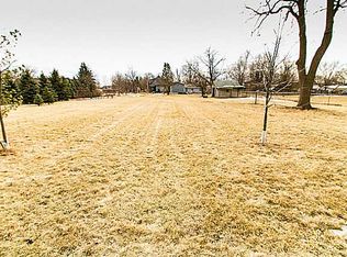 4218 E Douglas Ave, Des Moines, IA 50317