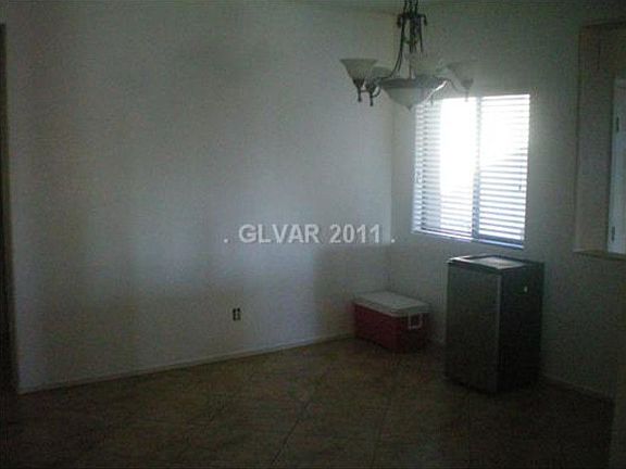 3rd image of 1505 Andrew David Ave
