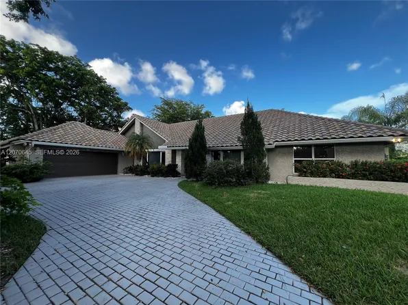 297 NW 104th Ave, Coral Springs, FL 33071