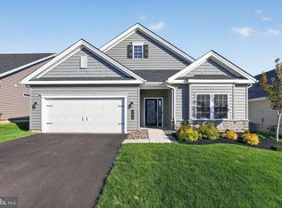 5490 Traditions Dr, Coopersburg, PA 18036