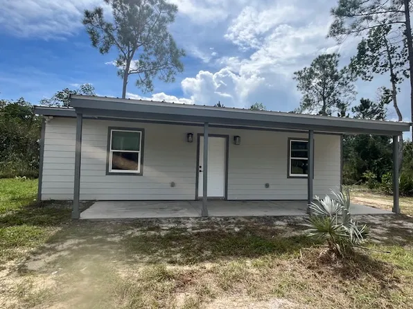 120 Oak Run Rd, Crescent City, FL 32112