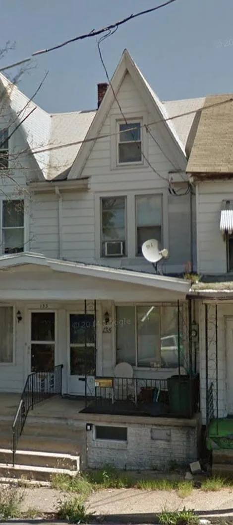 135 S Locust St photo 1